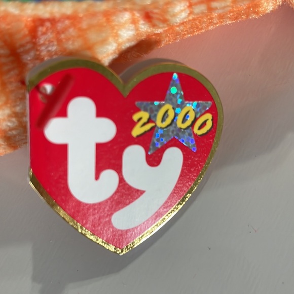 Ty Beanie Baby * Peekaboo the Turtle * Date of Birth: April 11, 2000 - Picture 8 of 10